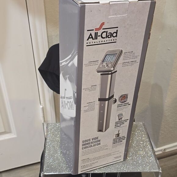 All-Clad Sous-Vide Immersion Circulator - Picture 13 of 13